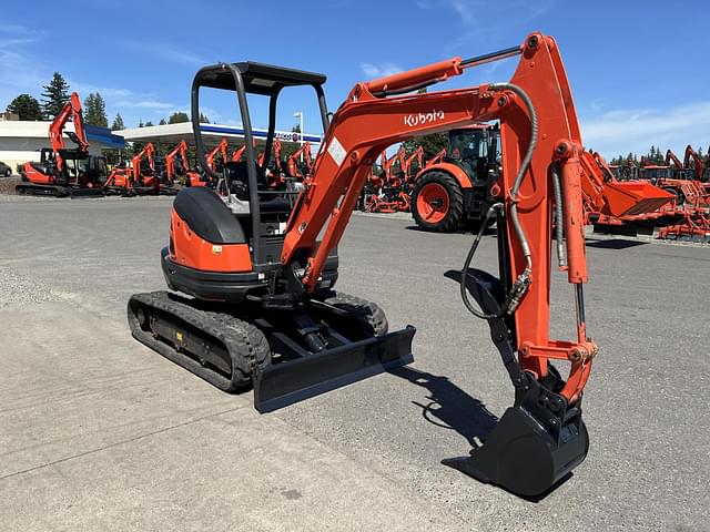 Image of Kubota U25 equipment image 3