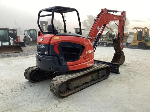 Image of Kubota U55-5 equipment image 3