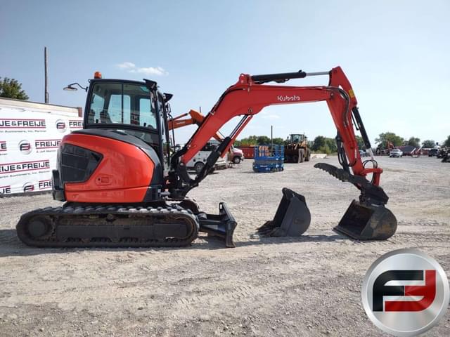 Image of Kubota U56-5 equipment image 3