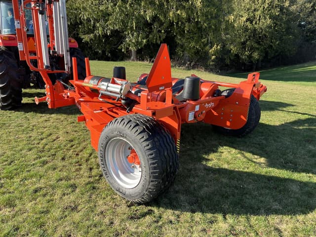 Image of Kubota WR1600C equipment image 1