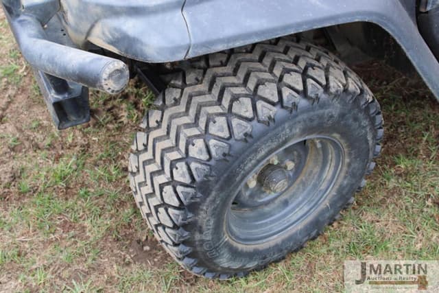 Image of Kubota RTV X1120 equipment image 4