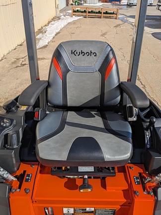 Image of Kubota Z231 equipment image 4