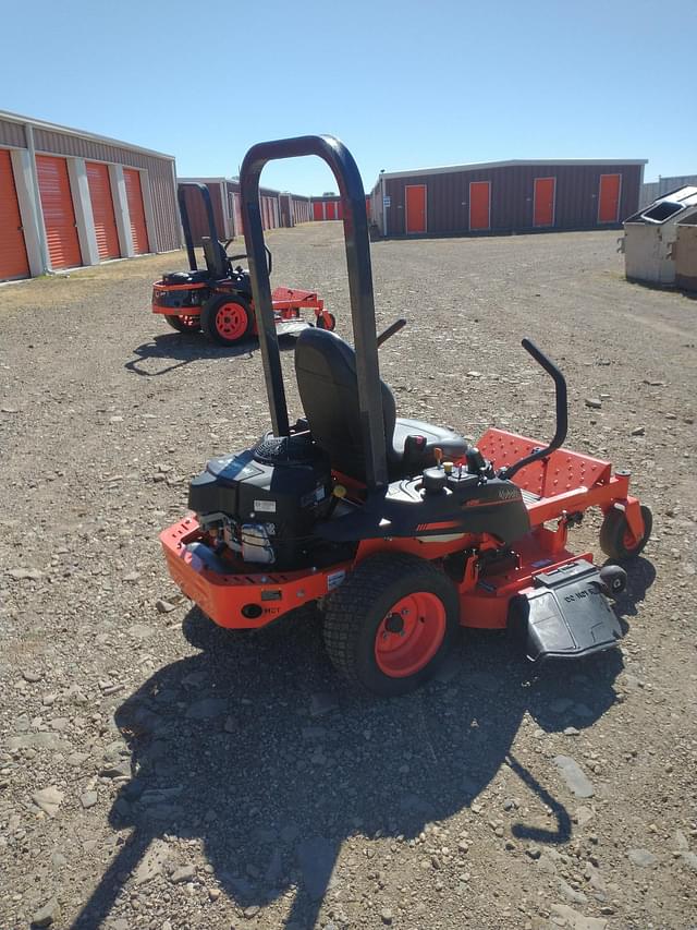 Image of Kubota Z231KW42 equipment image 2