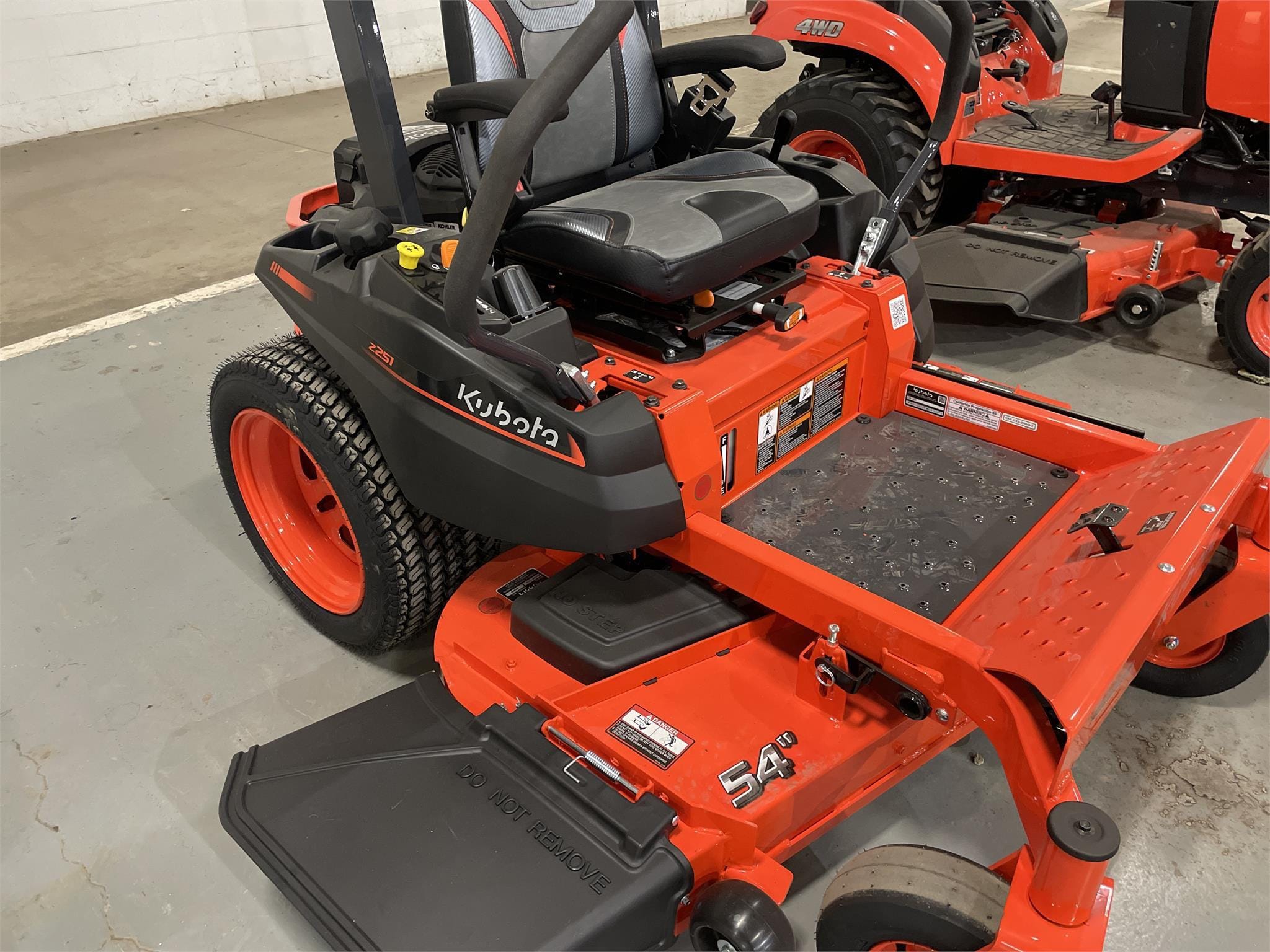 Main image Kubota Z251