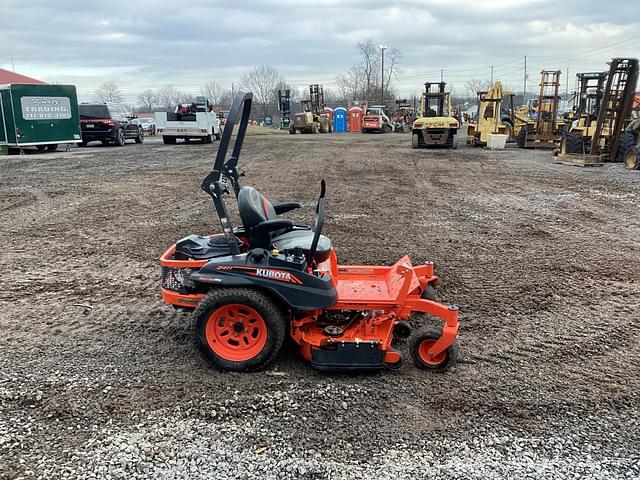 Image of Kubota Z411 equipment image 4