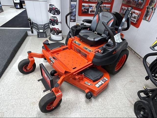 Image of Kubota Z421 equipment image 1