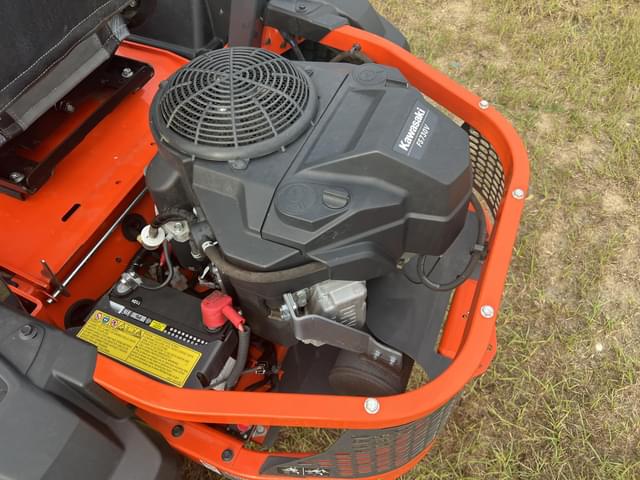 Image of Kubota Z421 equipment image 4