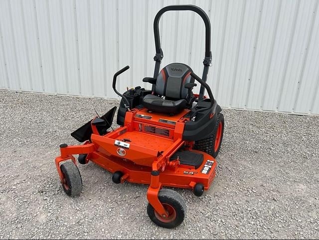 Image of Kubota Z421 equipment image 4
