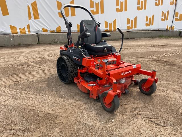 Image of Kubota Z723 equipment image 2