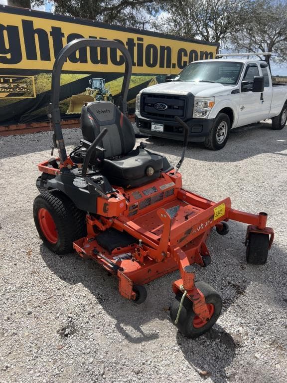 Image of Kubota Z724 equipment image 3