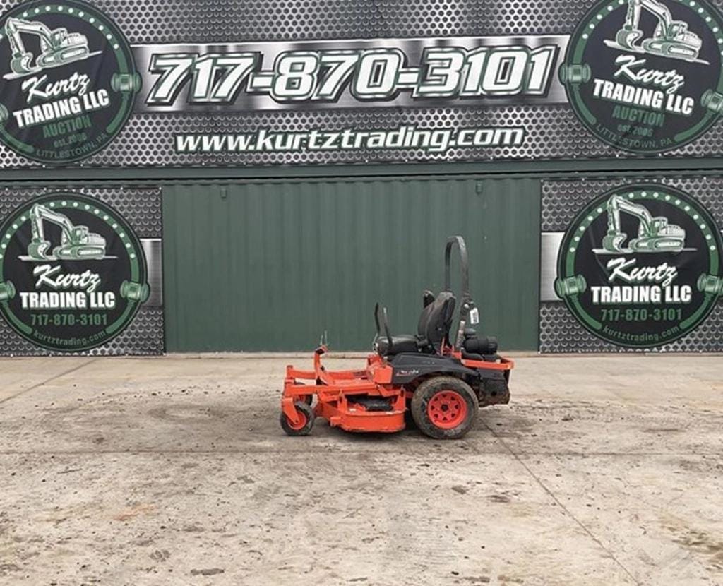 2021 Kubota Z724 Equipment Image0