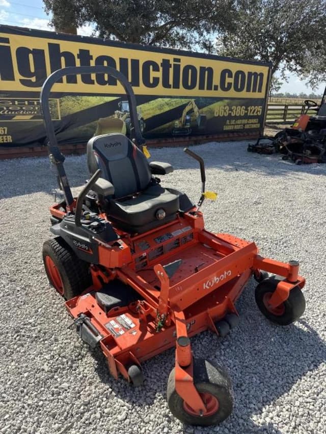Image of Kubota Z725 equipment image 4