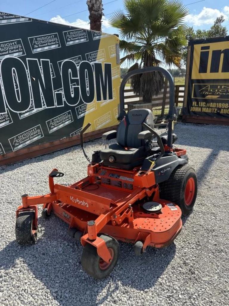 2021 Kubota Z725 Image