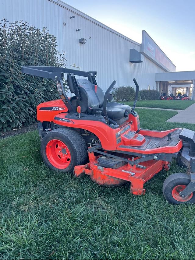 Image of Kubota ZD1011 equipment image 1