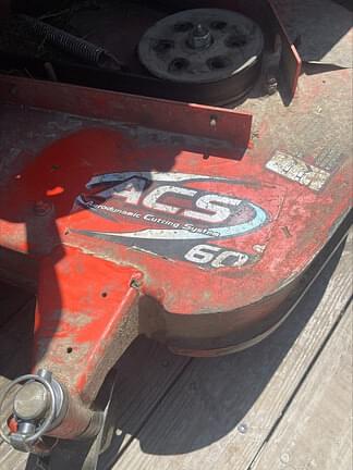 Image of Kubota ZD1211 equipment image 3
