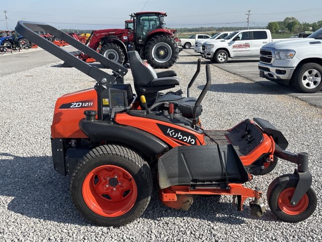 Image of Kubota ZD1211 equipment image 1