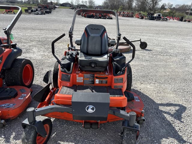 Image of Kubota ZD1211 equipment image 3