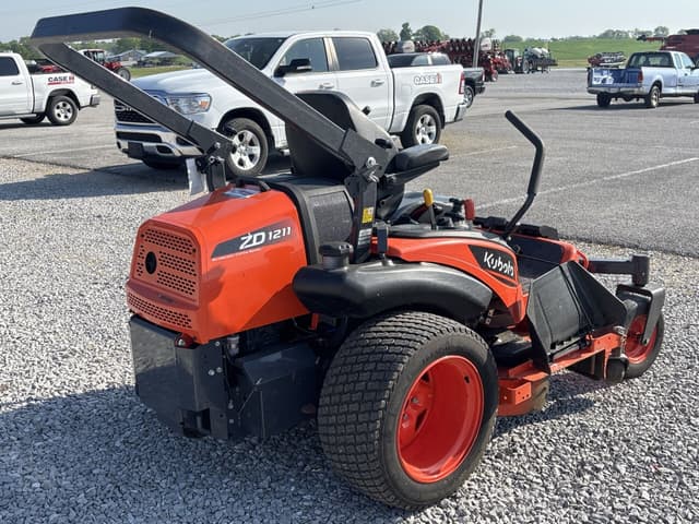 Image of Kubota ZD1211 equipment image 2