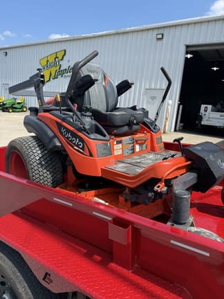 Image of Kubota ZD1211 equipment image 3