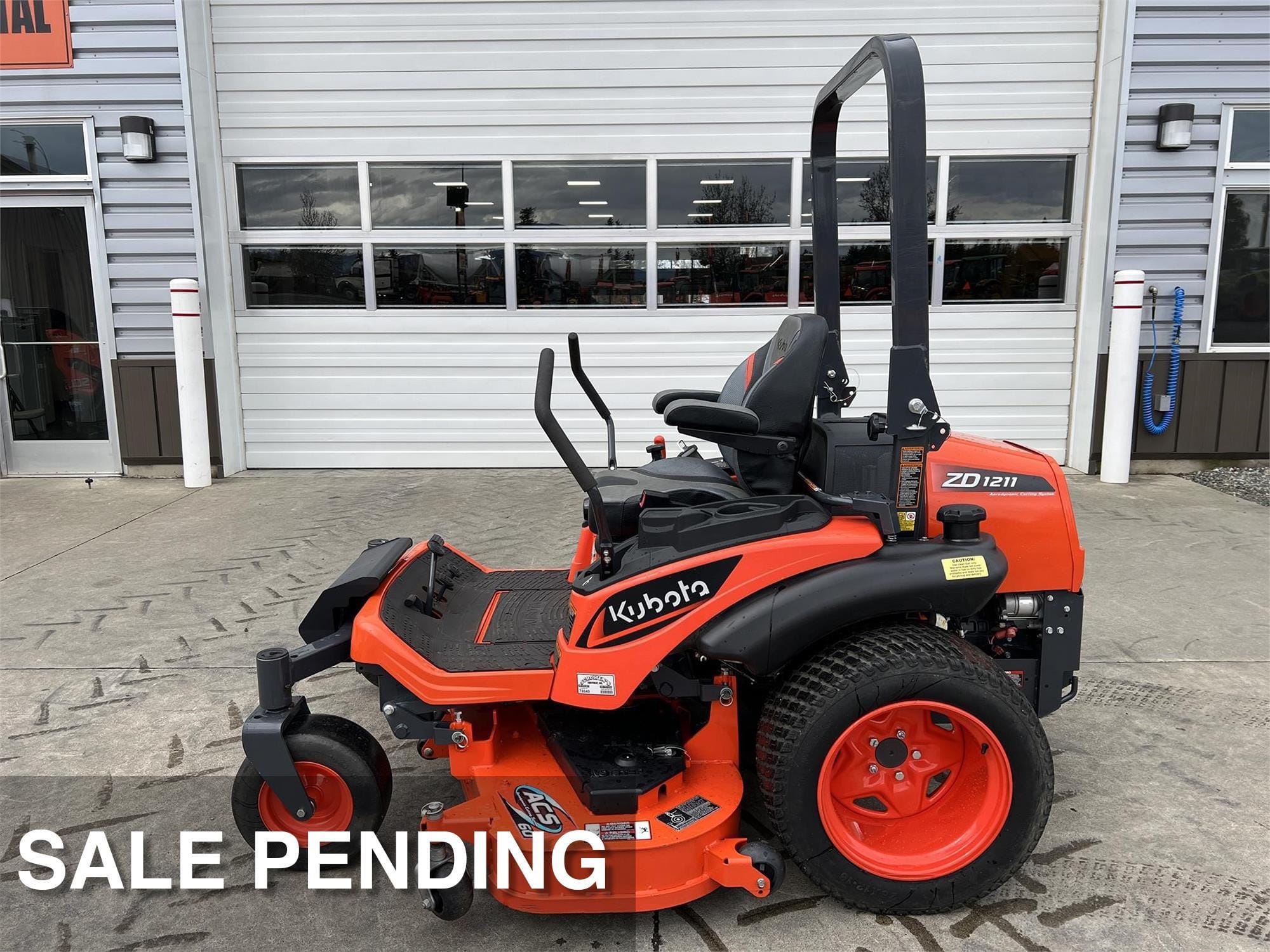 Main image Kubota ZD1211