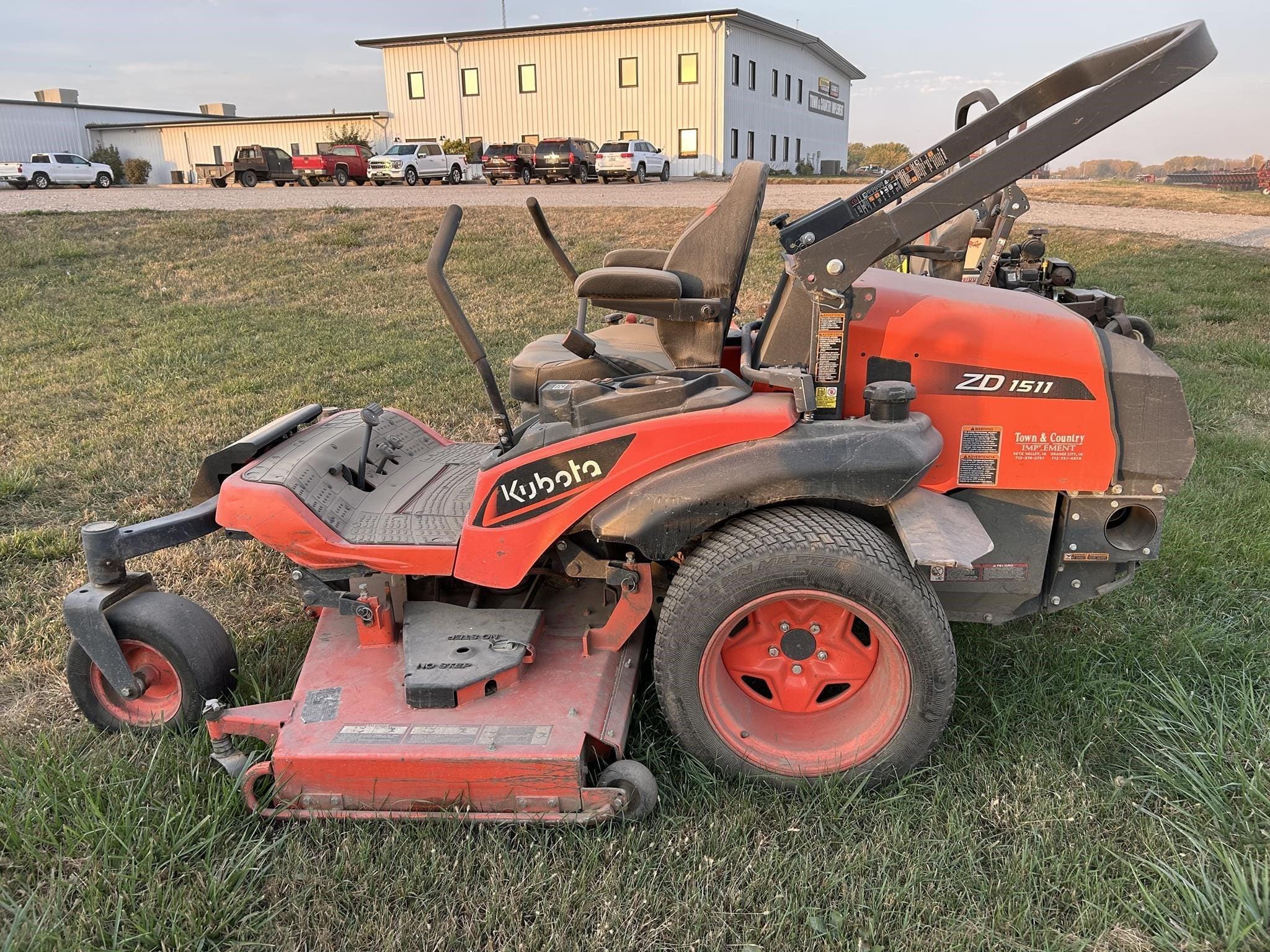 2021 Kubota ZD1511 Equipment Image0