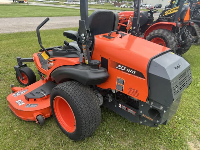 Image of Kubota ZD1511LF equipment image 2