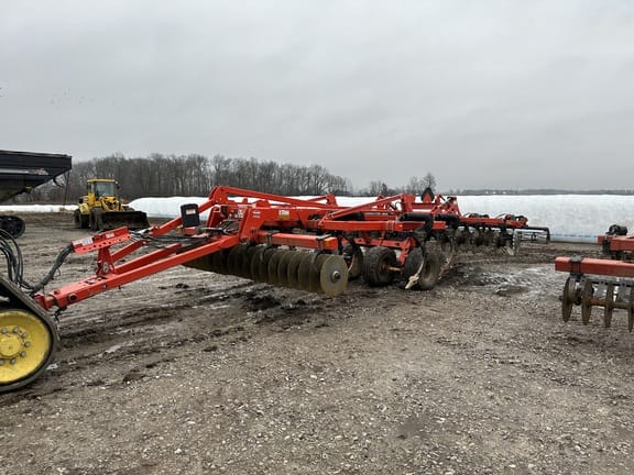 2021 Kuhn Krause Dominator 4856 Equipment Image0