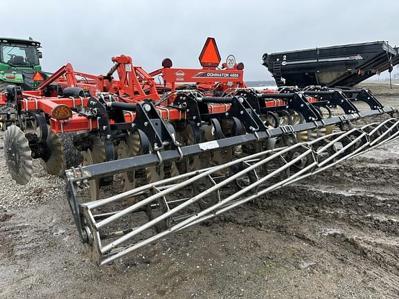 Image of Kuhn Krause Dominator 4856 equipment image 4