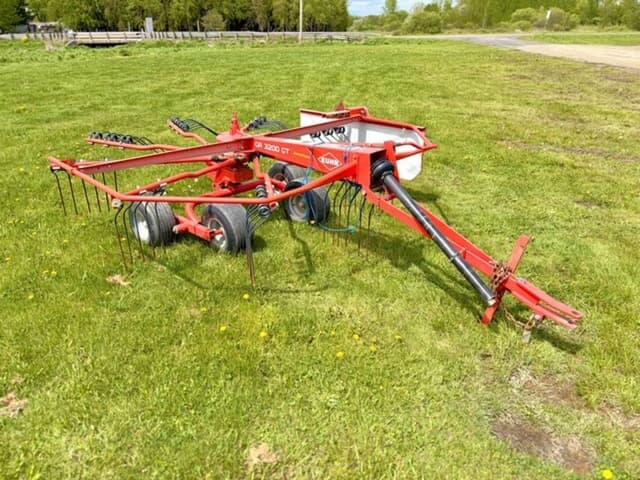 Image of Kuhn GA3200 equipment image 1