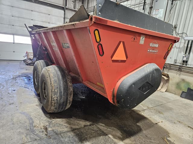 Image of Kuhn Knight SL118 equipment image 2