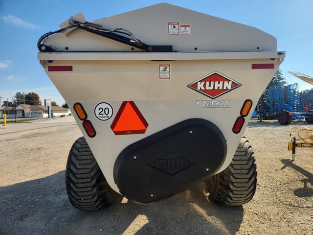 Image of Kuhn Knight SLC126 equipment image 2