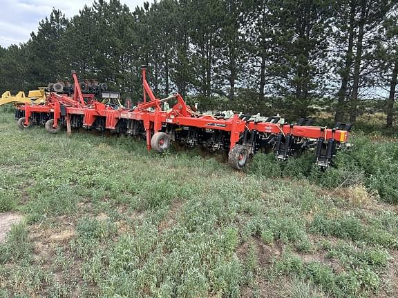 Image of Kuhn Krause Gladiator 1205 Primary image