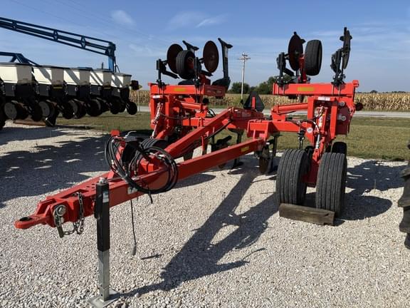 Image of Kuhn Krause 4830 equipment image 2