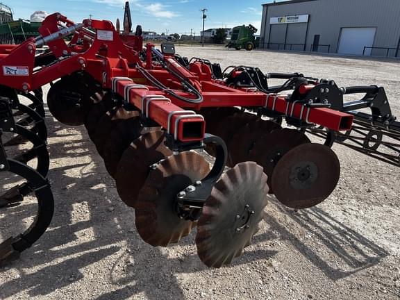 Image of Kuhn Krause Dominator 4856-13 equipment image 2