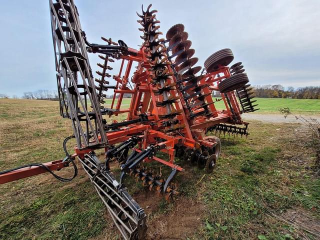 Image of Kuhn Krause Excelerator XT 8010 equipment image 4