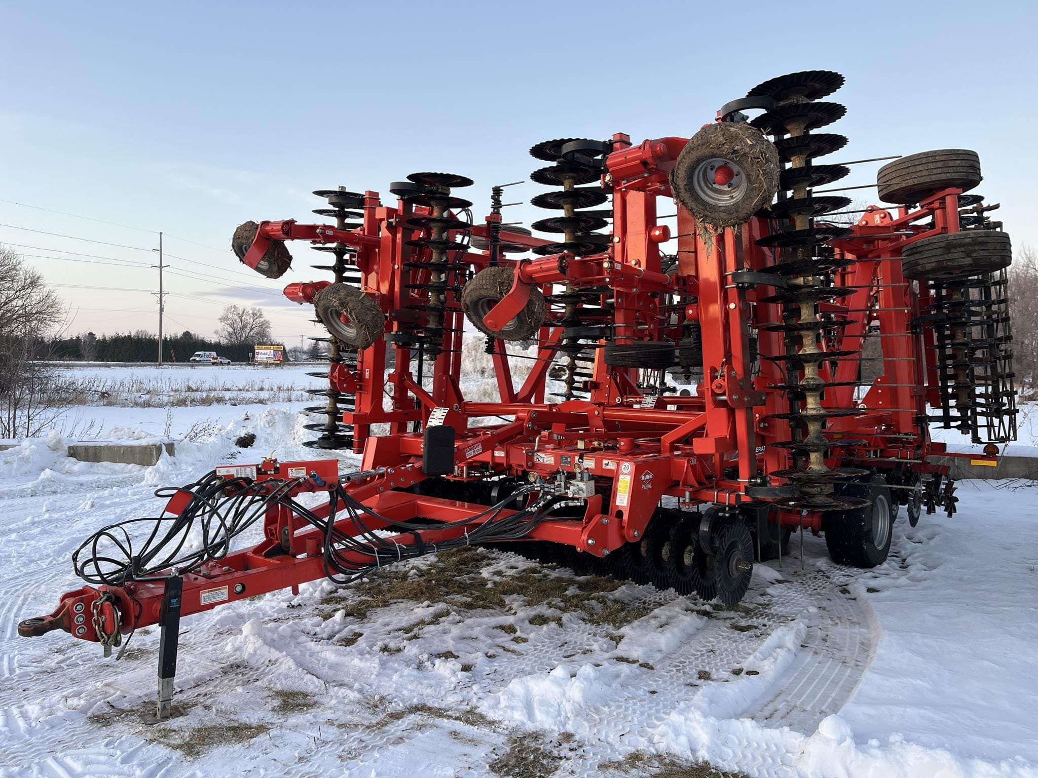 2021 Kuhn Krause Excelerator XT 8010-40 Equipment Image0
