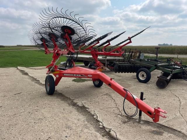 Image of Kuhn SR112 equipment image 1