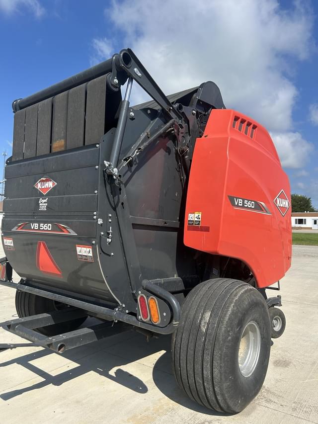 Image of Kuhn VB560 equipment image 3