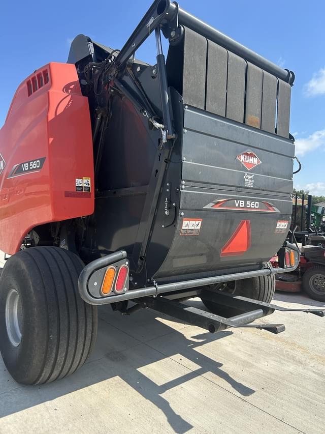 Image of Kuhn VB560 equipment image 2