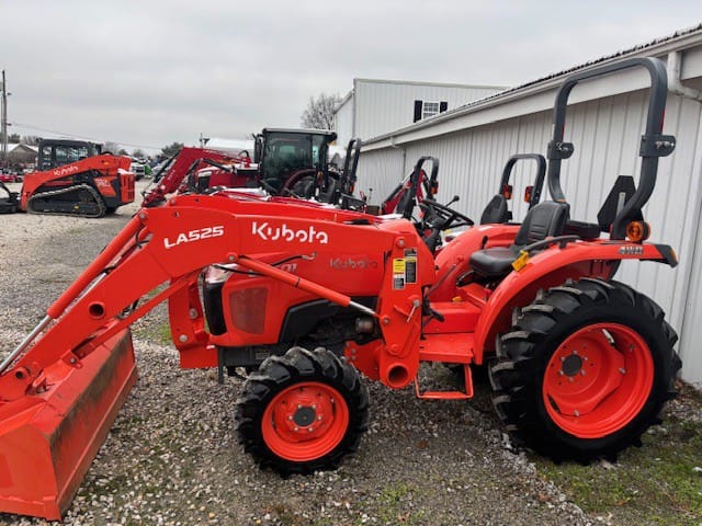 Kubota L2501DT Equipment Image0