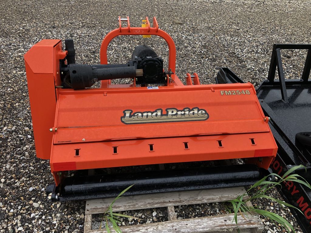 Main image Land Pride FM2548