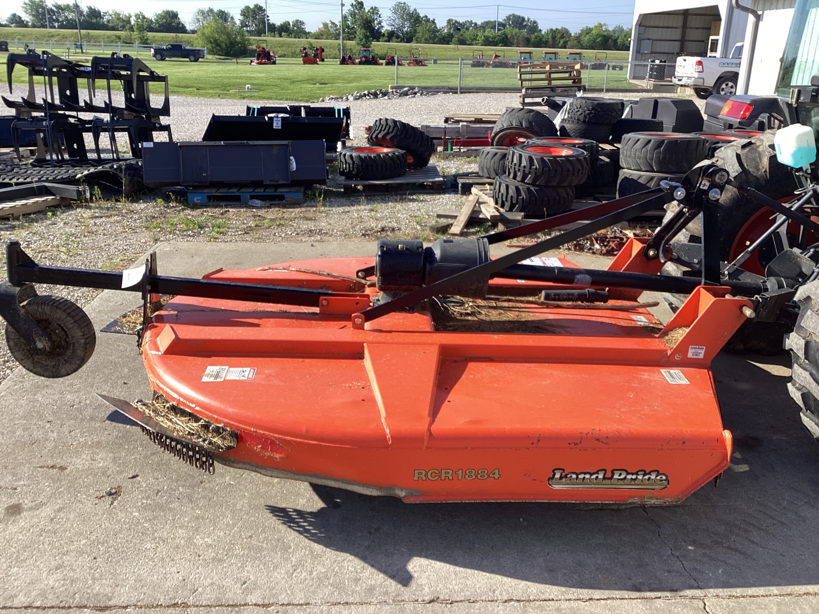 Main image Land Pride RCR1884