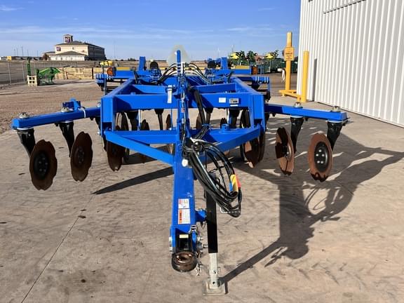 Image of Landoll 1910-11 equipment image 1