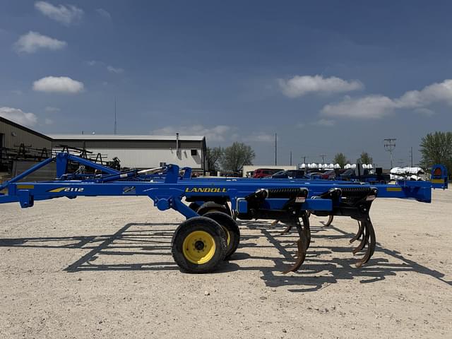 Image of Landoll 2112 equipment image 1