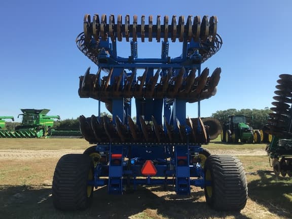 Image of Landoll 7833 equipment image 4