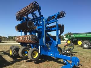 2021 Landoll 7833 Image
