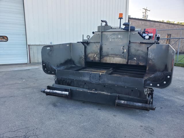 Image of LeeBoy 8520B equipment image 4