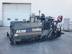 2021 LeeBoy 8520B Image
