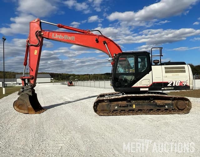 Image of Link-Belt 210X4 equipment image 1