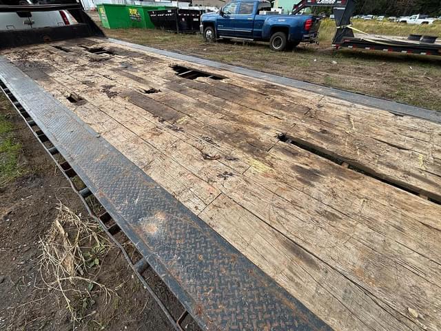 Image of Load Trail Gooseneck equipment image 4